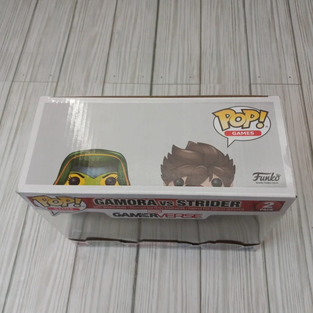 Marvel VS Capcom Gamora & Strider Funko Pop! 2 Pack - Picture 3 of 6